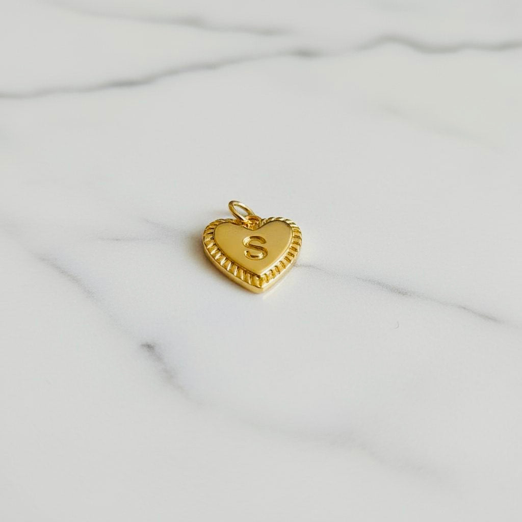 Gepersonaliseerde maansteen ketting met verguld hart