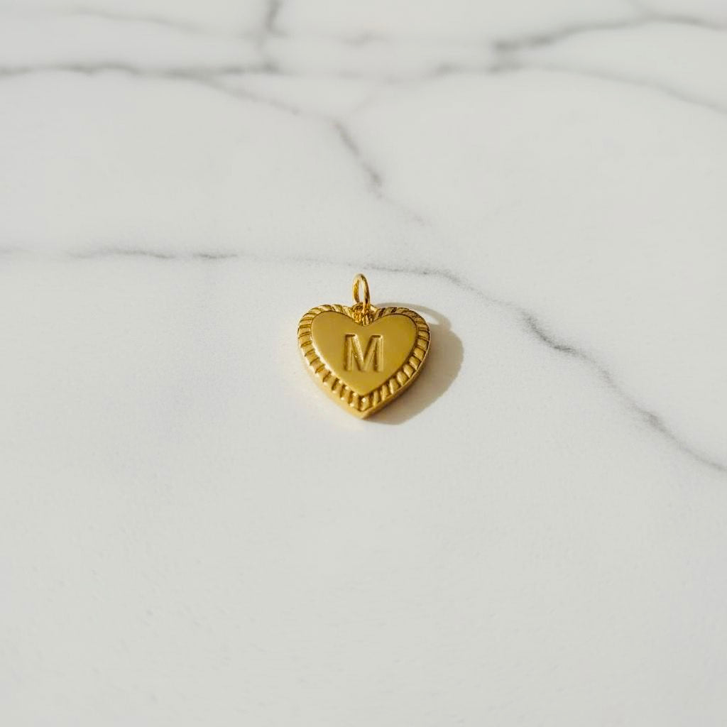 Gepersonaliseerde maansteen ketting met verguld hart