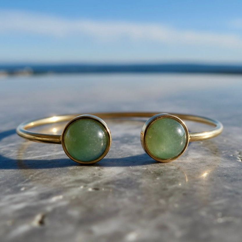 Collectie armbanden met edelstenen in verguld roestvrij staal